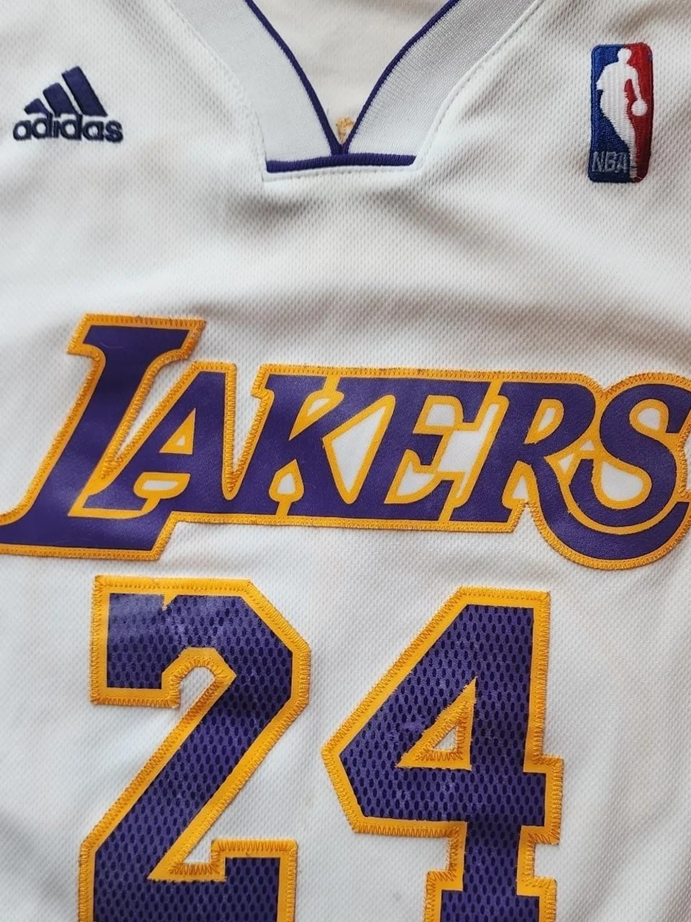 Adidas Los Angeles Lakers #24 White/Purple/Gold Jersey Size Medium